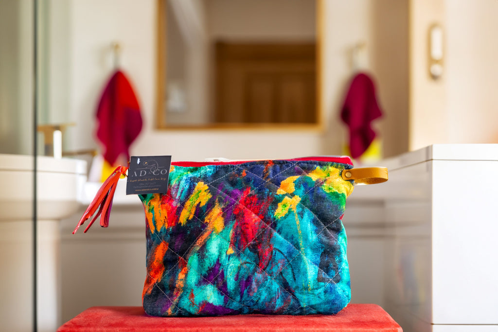 Cosmetic bag - Colourful splash
