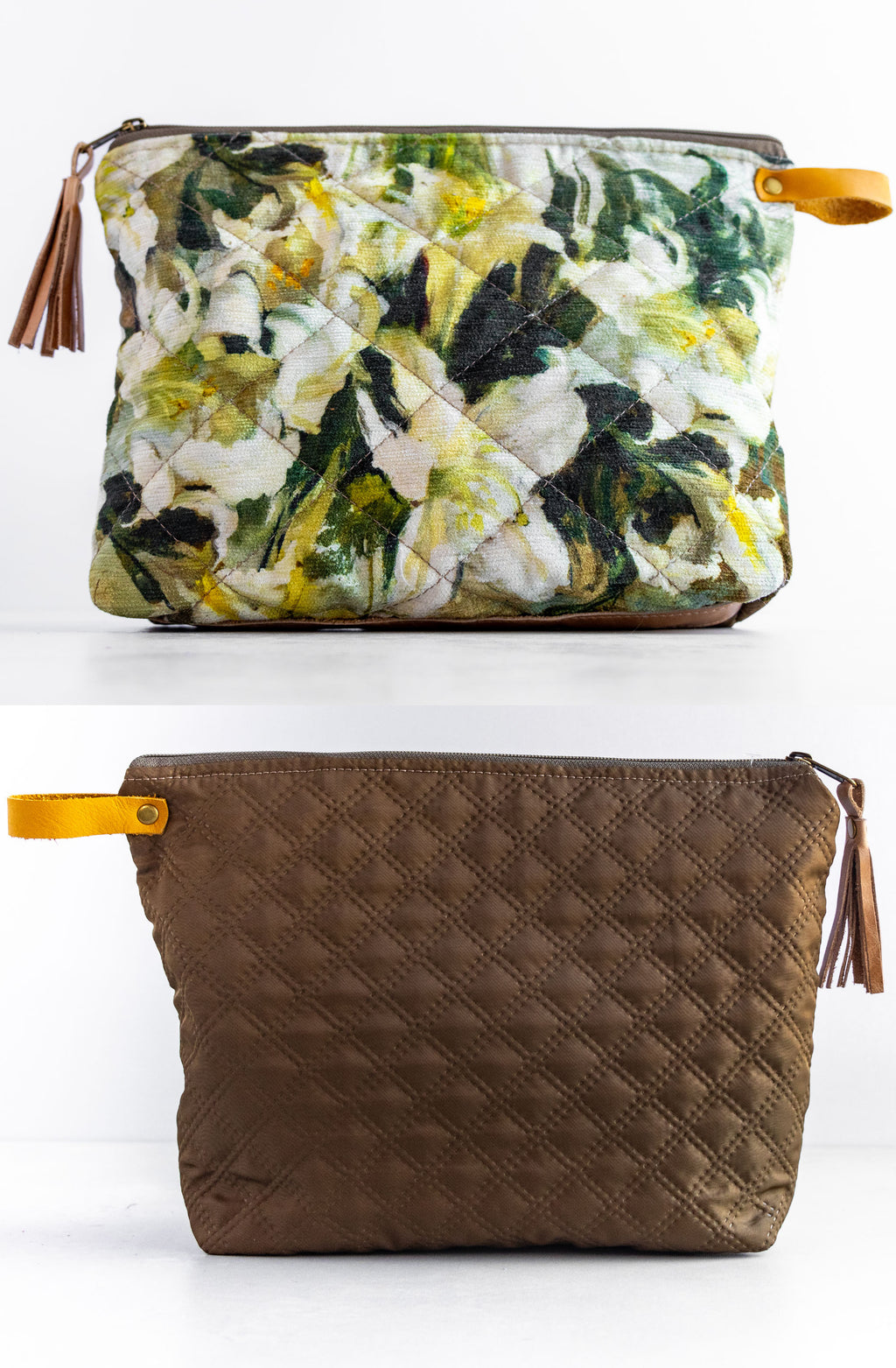 Cosmetic bag - Lilies